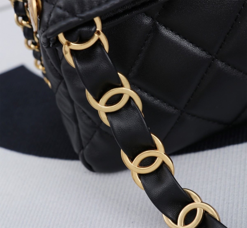 Ch**el shopping bags